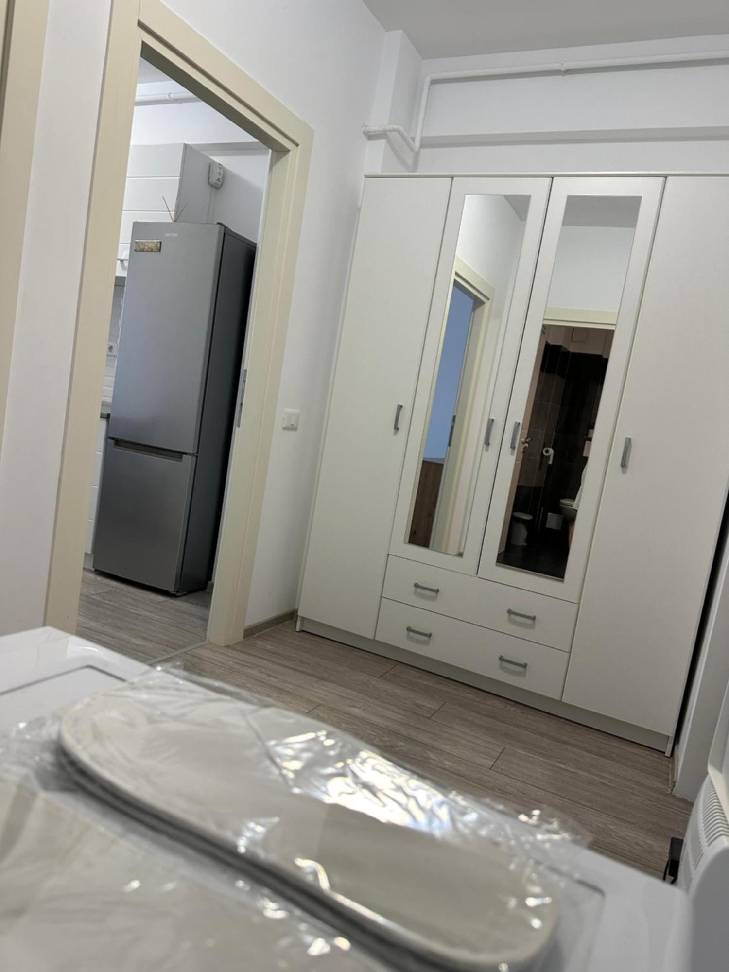 Renting Solutions Studio Yaş Dış mekan fotoğraf