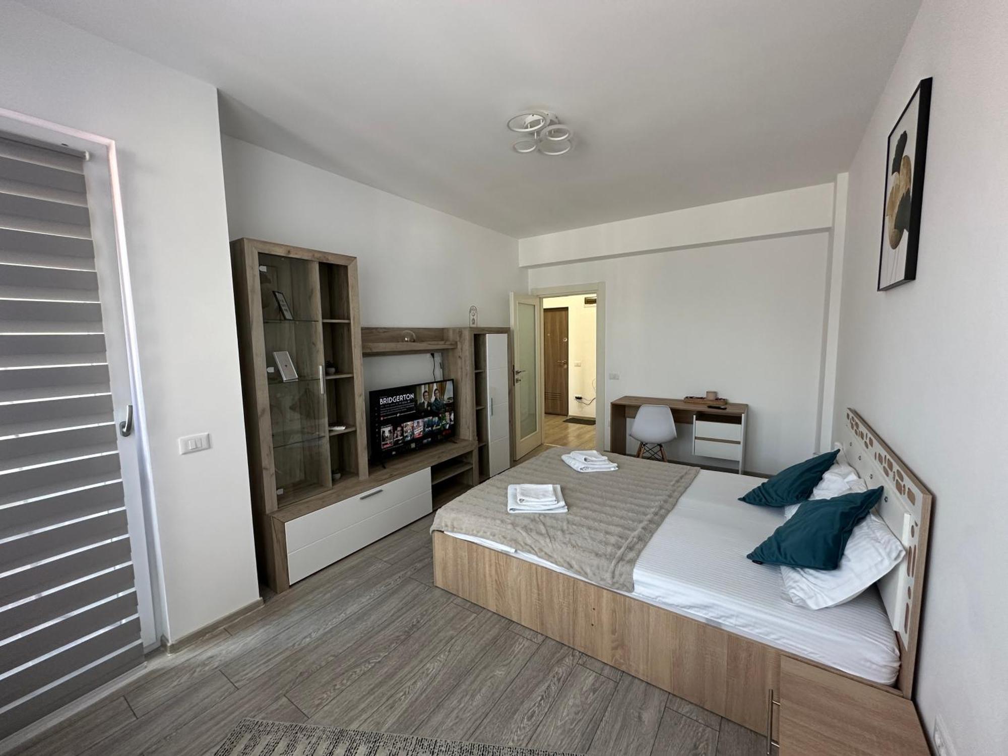 Renting Solutions Studio Yaş Dış mekan fotoğraf